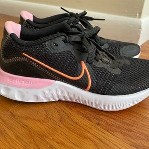 Nike Renew sneakers